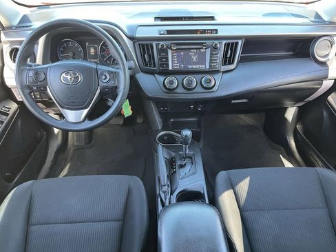 Used 2017 Toyota RAV4 LE image 15