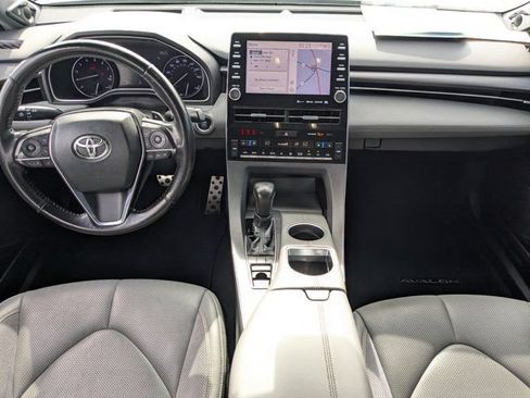 Used 2020 Toyota Avalon Touring FWD image 14