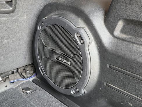 Used 2023 Jeep Wrangler Unlimited w/ Cold Weather Group AWD/4WD image 14