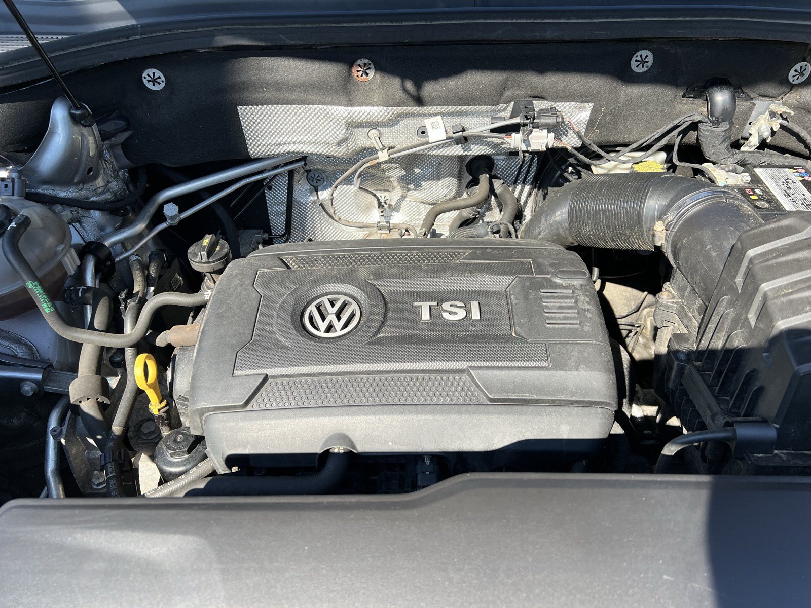 Used 2021 Volkswagen Atlas Cross Sport SEL AWD/4WD image 36