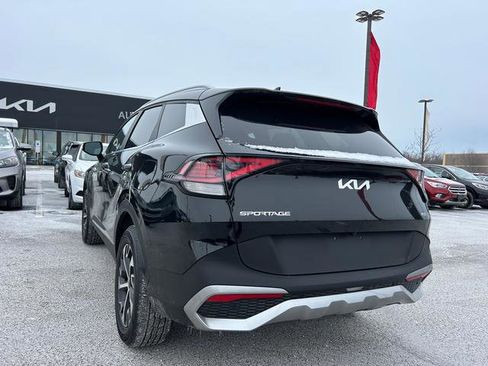 Certified 2023 Kia Sportage EX image 5