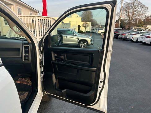 Used 2018 RAM 1500 Tradesman w/ Protection Group image 22