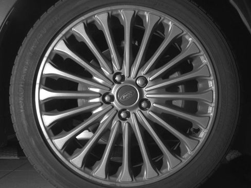 Used 2016 Ford Fusion Titanium FWD image 11