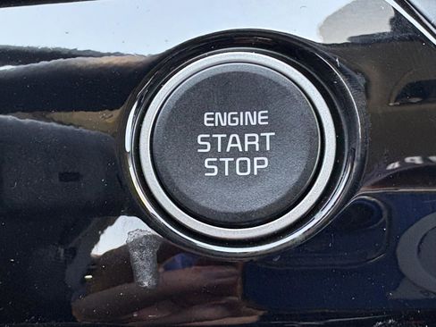 New 2026 Kia Seltos S image 11