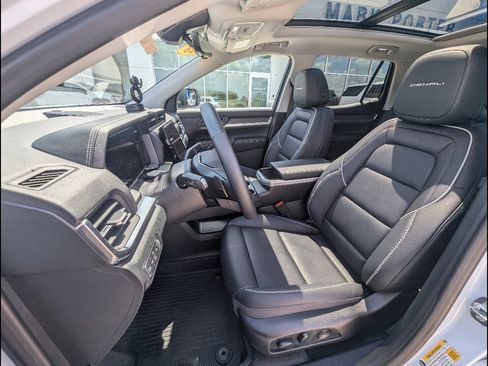 Used 2026 GMC Terrain Denali w/ LPO, Floor Liner Package AWD/4WD image 18