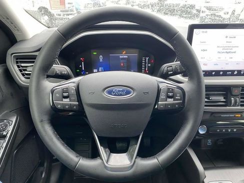Certified 2023 Ford Escape SE image 21