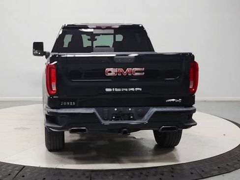 Used 2020 GMC Sierra 1500 AT4 w/ AT4 Premium Package AWD/4WD image 7