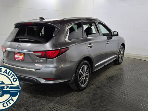 Used 2017 INFINITI QX60 FWD w/ Premium Plus Package image 7