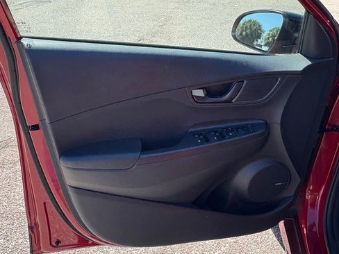 Used 2022 Hyundai Kona N Line w/ Tech Package image 11