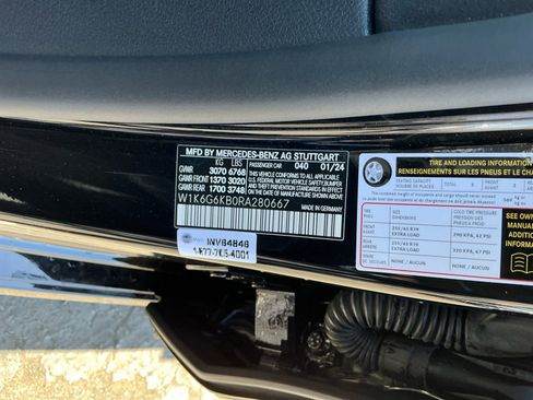 Used 2024 Mercedes-Benz S 580e 4MATIC Sedan image 25
