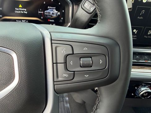 New 2026 GMC Sierra 1500 Elevation image 24