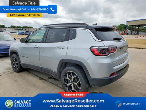 Used 2025 Jeep Compass Limited AWD/4WD image 3