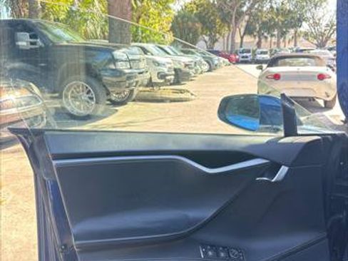 Used 2018 Tesla Model S 75D image 14