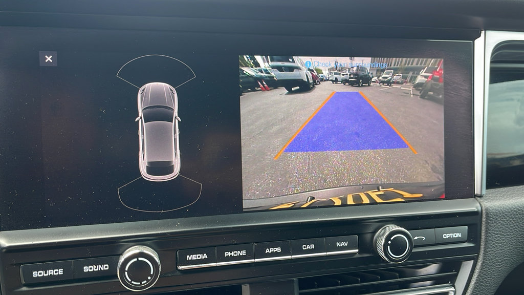 Used 2019 Porsche Macan AWD/4WD image 17