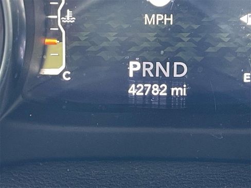 Used 2021 Jeep Wrangler Unlimited Sport image 28