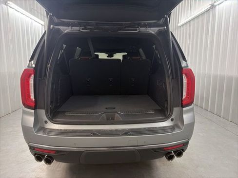Used 2023 GMC Yukon XL Denali Ultimate image 28