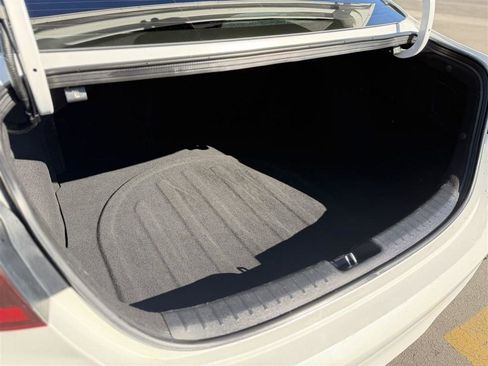 Used 2024 Kia Forte LXS image 13