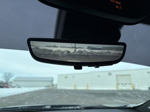 Used 2022 Cadillac XT4 Sport image 23