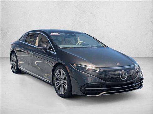 Used 2023 Mercedes-Benz EQS 450+ Sedan image 3
