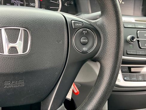 Used 2013 Honda Accord LX image 25