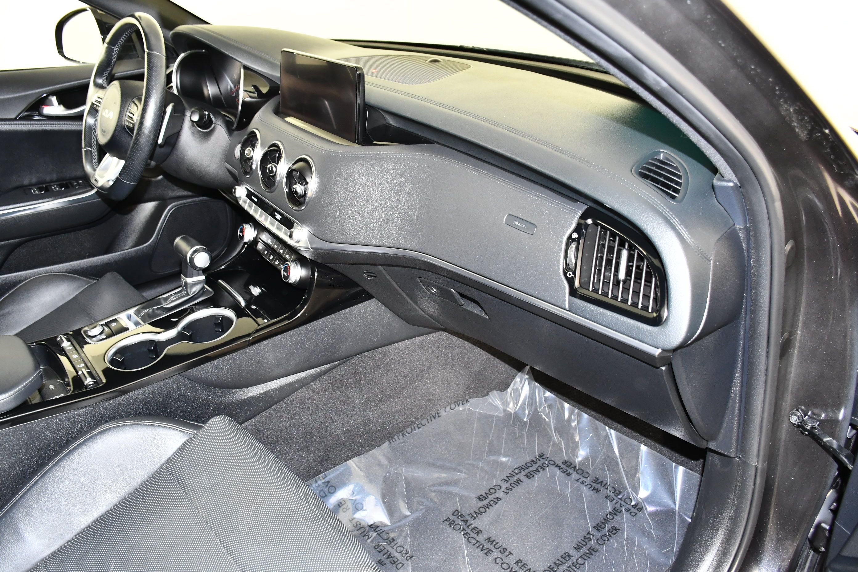 Used 2023 Kia Stinger GT-Line w/ Sun & Sound Package AWD/4WD image 41