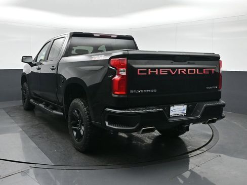 Used 2019 Chevrolet Silverado 1500 Custom Trail Boss w/ Custom Convenience Package AWD/4WD image 5