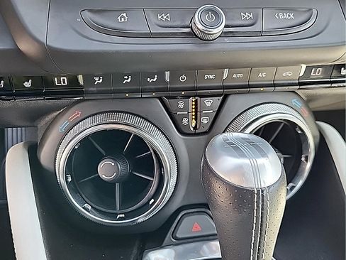 Used 2018 Chevrolet Camaro SS RWD image 25