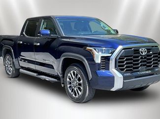 Used 2022 Toyota Tundra Limited AWD/4WD video 1