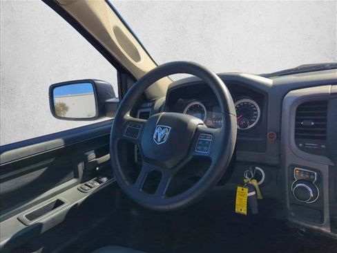 Used 2018 RAM 1500 Express w/ Express Value Package image 25