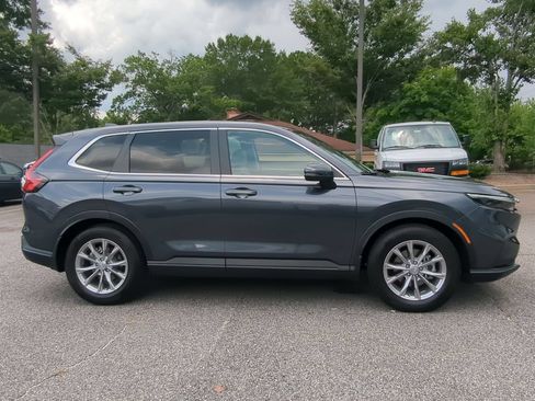 Used 2023 Honda CR-V EX-L image 9