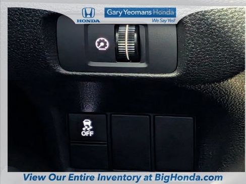 Used 2025 Honda Civic Sport image 25