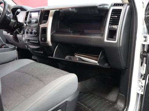 Used 2015 RAM 3500 SLT AWD/4WD image 64