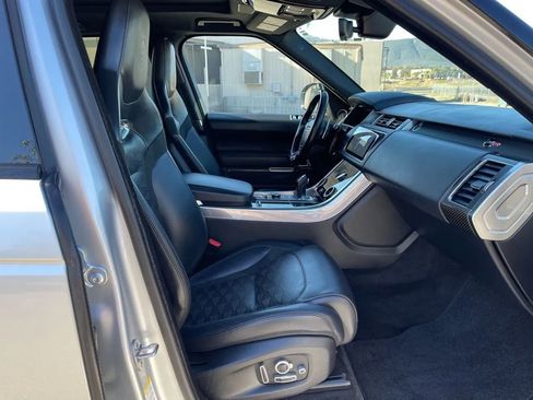 Used 2019 Land Rover Range Rover Sport SVR image 22
