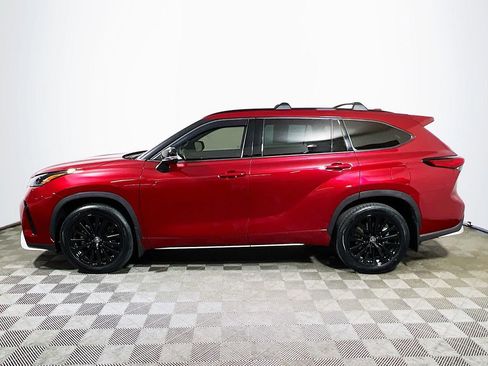 Certified 2023 Toyota Highlander XSE AWD/4WD image 5
