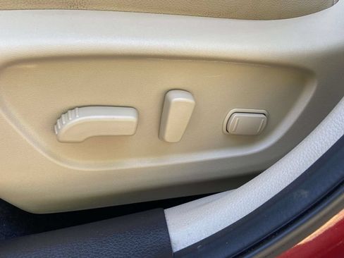 Used 2020 Nissan Rogue SL w/ Premium Package FWD image 15