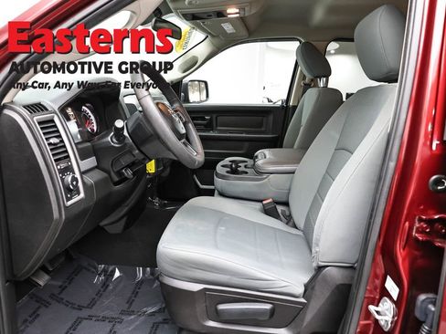 Used 2019 RAM 1500 Express w/ Express Value Package RWD image 14