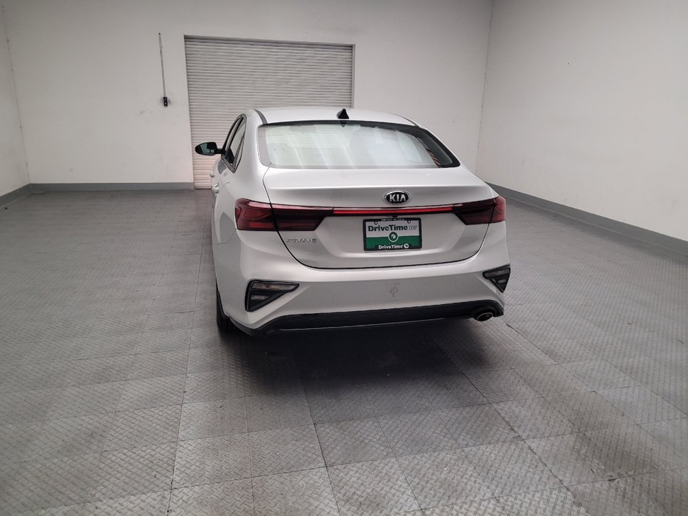 Used 2021 Kia Forte LXS FWD image 6