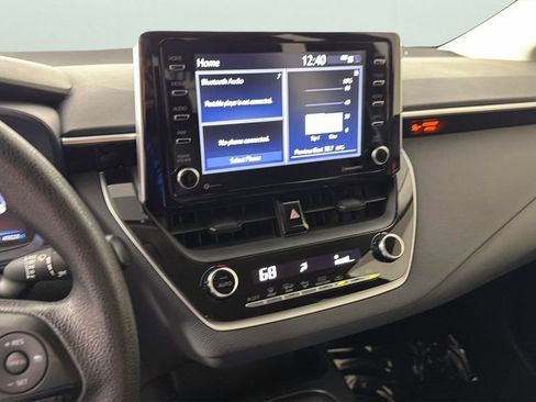 Used 2021 Toyota Corolla LE FWD image 22