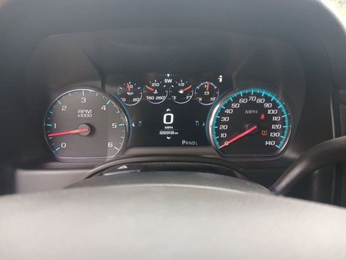 Used 2017 GMC Yukon Denali RWD image 19