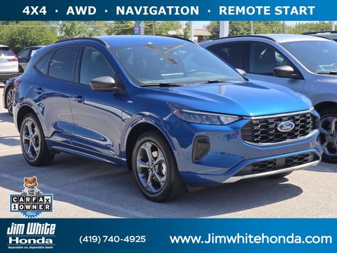 Used 2023 Ford Escape ST-Line w/ Tech Pack #1 AWD/4WD image 1