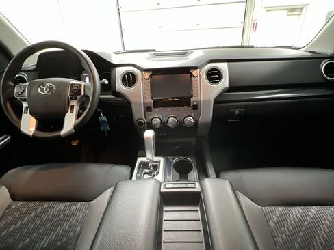 Used 2021 Toyota Tundra SR5 AWD/4WD image 10
