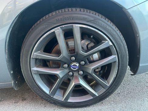 Used 2017 Volvo S60 T5 Dynamic w/ Vision Package image 8