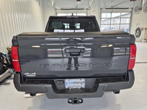 Used 2024 Toyota Tacoma SR AWD/4WD image 4