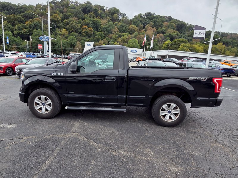 Used 2016 Ford F150 XL w/ Equipment Group 101A Mid AWD/4WD image 4