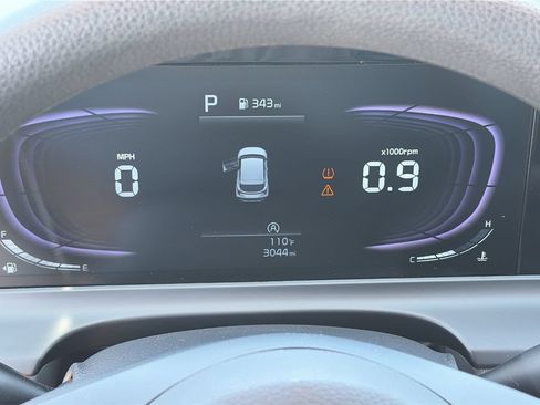 Used 2026 Kia Seltos LX FWD image 29