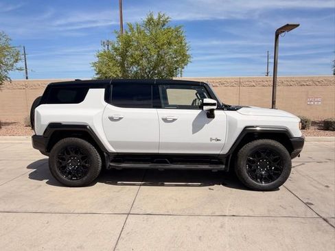 Used 2025 GMC Hummer EV 2X AWD/4WD image 4