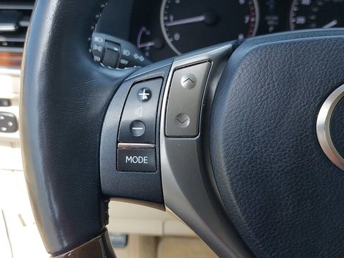 Used 2015 Lexus ES 350 w/ Premium Package image 16