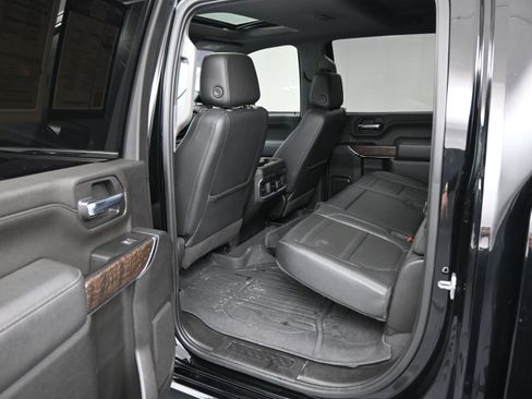 Certified 2022 GMC Sierra 3500 Denali image 13
