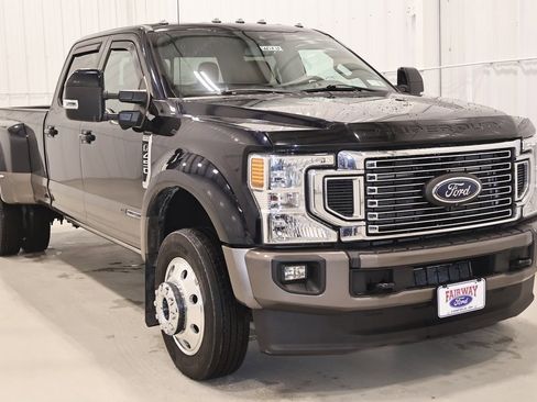 Used 2022 Ford F450 King Ranch w/ FX4 Off-Road Package image 4