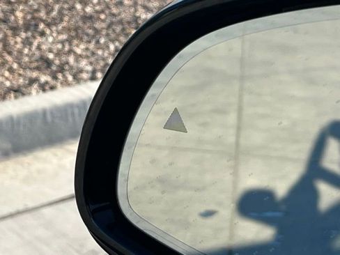 Used 2022 BMW X4 xDrive30i w/ M Sport Package image 17